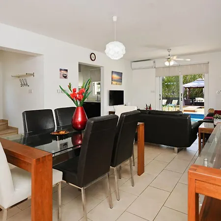 Crystalia - 350m From Kalamies * Protaras