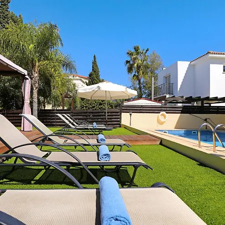 Crystalia - 350m From Kalamies Villa