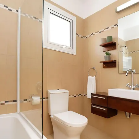 Villa Crystalia - 350m From Kalamies