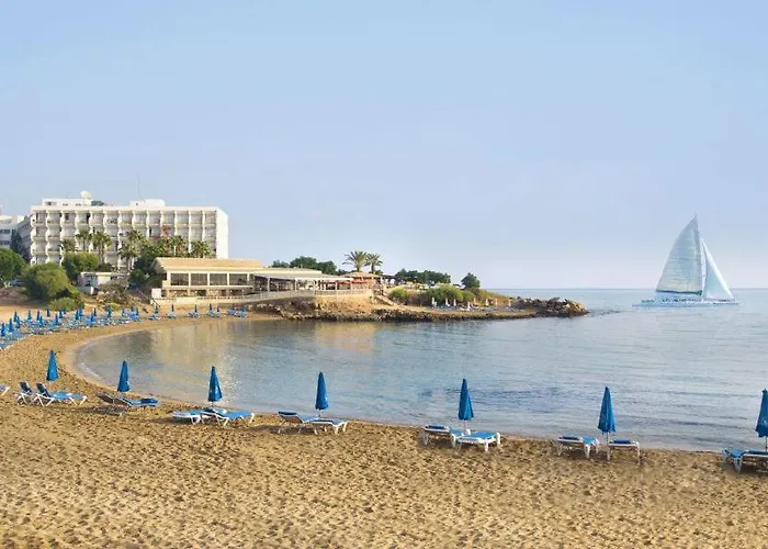 Crystalia - 350m From Kalamies *