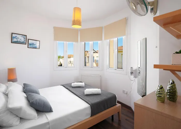 Crystalia - 350m From Kalamies Protaras